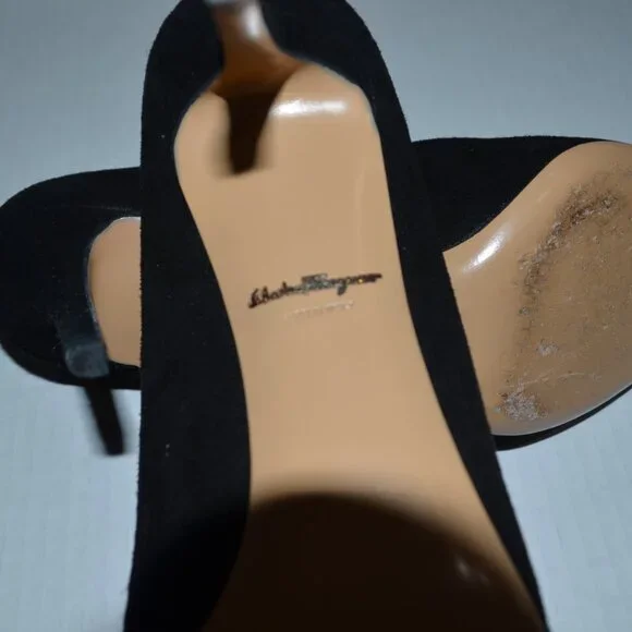 Salvatore Ferragamo Susi Black Suede Kid Pump, Size 9.5, NWOT
